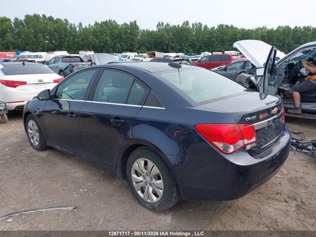 Chevrolet Cruze 2015 1G1PC5SB5F7246746 Image 3
