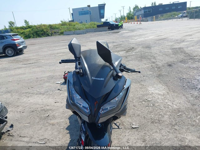 2013 Kawasaki Ex300 B მანქანა იყიდება აუქციონზე, vin: JKAEX8B18DDA03861, აუქციონის ნომერი: 12671722