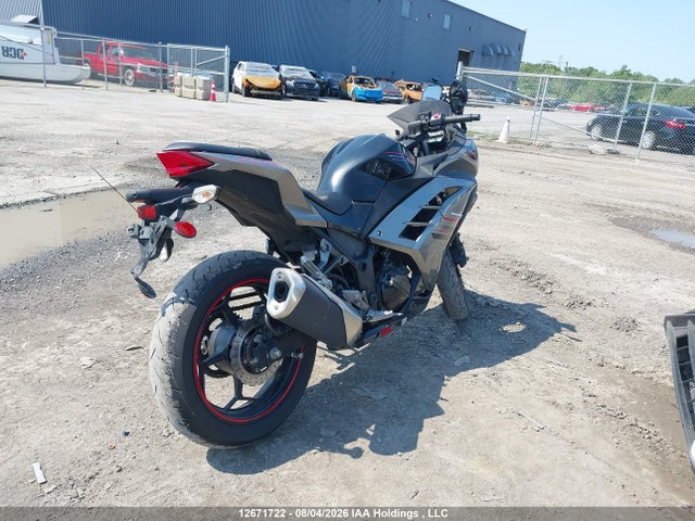 2013 Kawasaki Ex300 B მანქანა იყიდება აუქციონზე, vin: JKAEX8B18DDA03861, აუქციონის ნომერი: 12671722