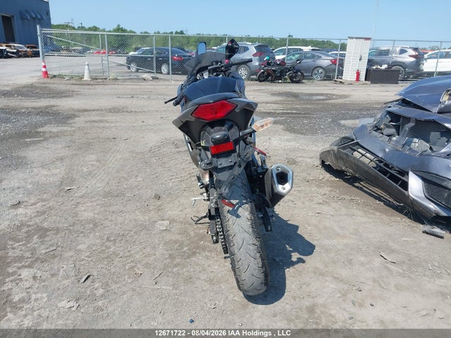 2013 Kawasaki Ex300 B მანქანა იყიდება აუქციონზე, vin: JKAEX8B18DDA03861, აუქციონის ნომერი: 12671722