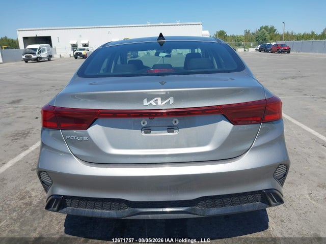 KIA Forte 2022 3KPF34AD2NE511377 Image 16