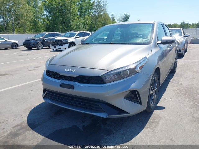 KIA Forte 2022 3KPF34AD2NE511377 Image 2