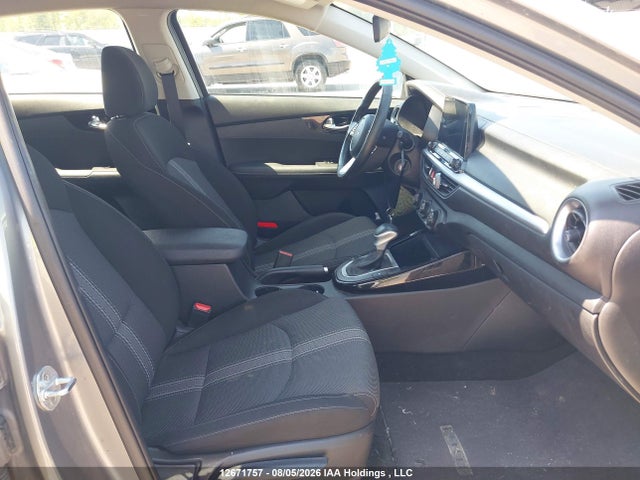 KIA Forte 2022 3KPF34AD2NE511377 Image 5