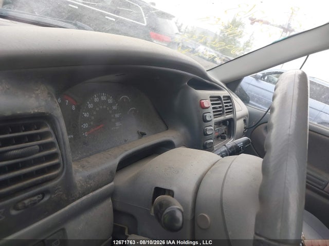 2001 Chevrolet Tracker მანქანა იყიდება აუქციონზე, vin: 2CNBJ13C616926733, აუქციონის ნომერი: 12671763
