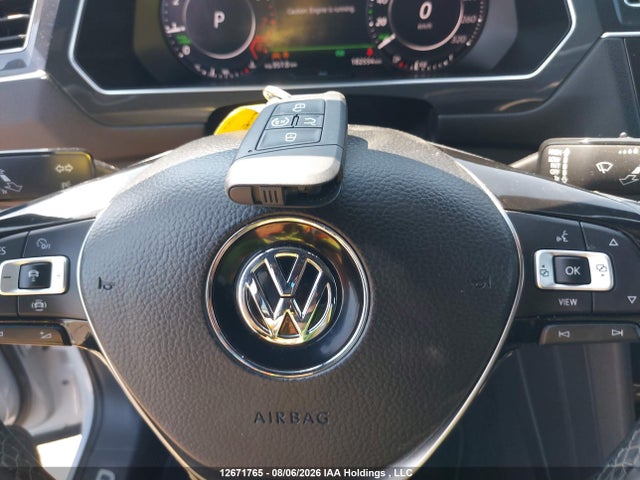 12671765 :رقم المزاد ، 3VV4B7AX0KM035297 vin ، 2019 Volkswagen Tiguan Highline مزاد بيع