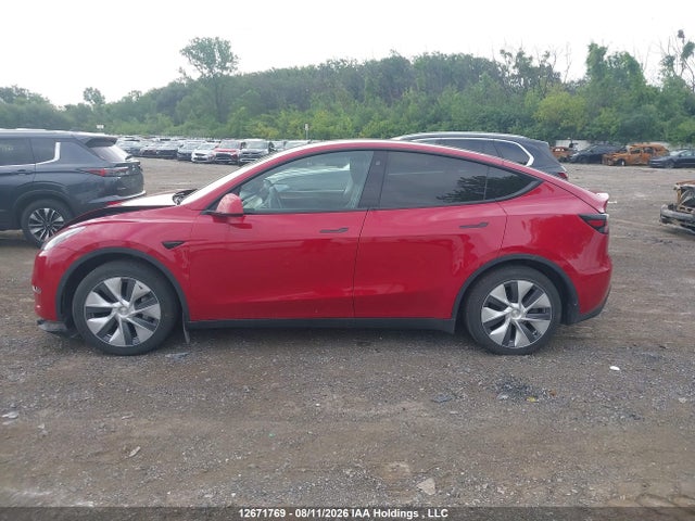 Tesla Model Y Long Range 2023 LRWYGDEE1PC266403 Image 14
