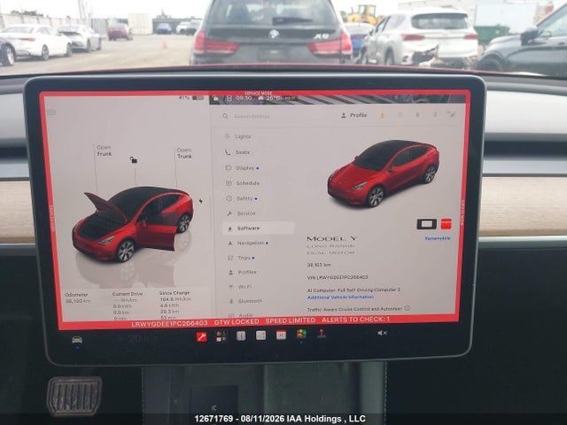 Tesla Model Y Long Range 2023 LRWYGDEE1PC266403 Image 7
