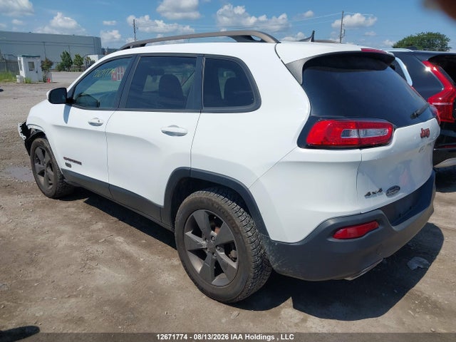 Продажа на аукционе авто 2016 Jeep Cherokee North, vin: 1C4PJMCS5GW250065, номер лота: 12671774