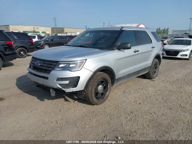 Ford Explorer Police Interceptor 2019 1FM5K8AR3KGA22706 Image 2