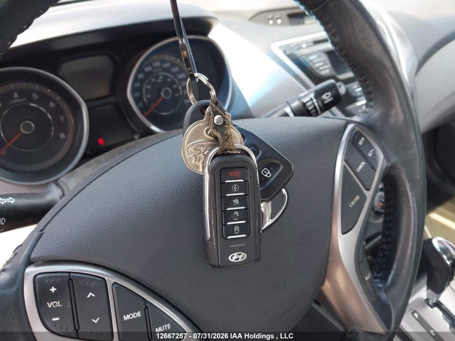2013 Hyundai Elantra Gls მანქანა იყიდება აუქციონზე, vin: 5NPDH4AE1DH238072, აუქციონის ნომერი: 12667257