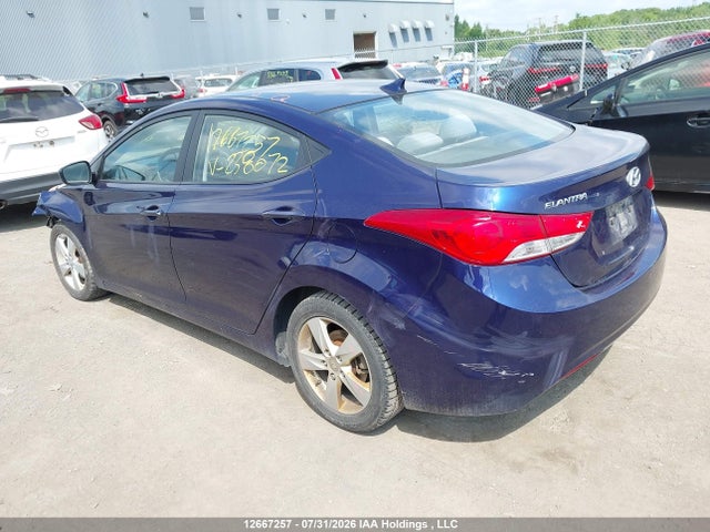 2013 Hyundai Elantra Gls მანქანა იყიდება აუქციონზე, vin: 5NPDH4AE1DH238072, აუქციონის ნომერი: 12667257