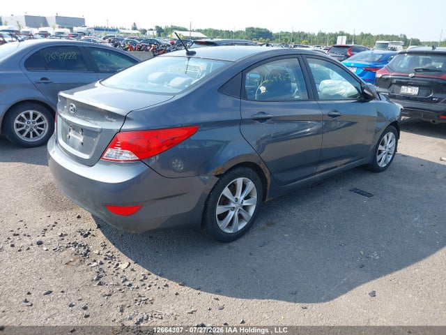 2013 Hyundai Accent Gls მანქანა იყიდება აუქციონზე, vin: KMHCU4AEXDU326630, აუქციონის ნომერი: 12664307