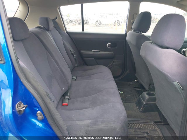 12664496 :رقم المزاد ، 3N1BC13E28L445435 vin ، 2008 Nissan Versa 1.8 S مزاد بيع
