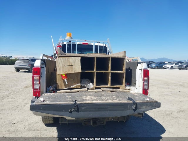 Продажа на аукционе авто 2022 Ford F-250 Xlt, vin: 1FT7W2B66NEE71607, номер лота: 12671804