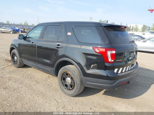 Ford Explorer Police Interceptor 2018 1FM5K8ARXJGB95511 Image 3