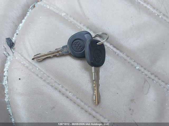 2007 Buick Lucerne მანქანა იყიდება აუქციონზე, vin: 1G4HD57237U130820, აუქციონის ნომერი: 12671812