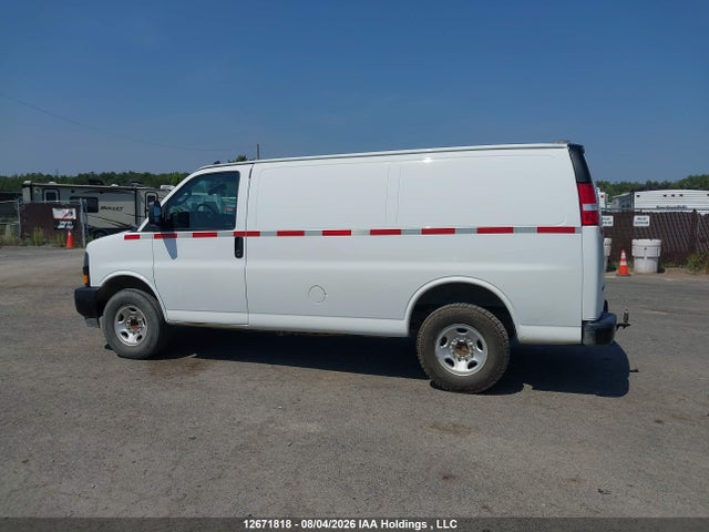 2023 Chevrolet Express G2500 მანქანა იყიდება აუქციონზე, vin: 1GCWGAFP3P1161849, აუქციონის ნომერი: 12671818