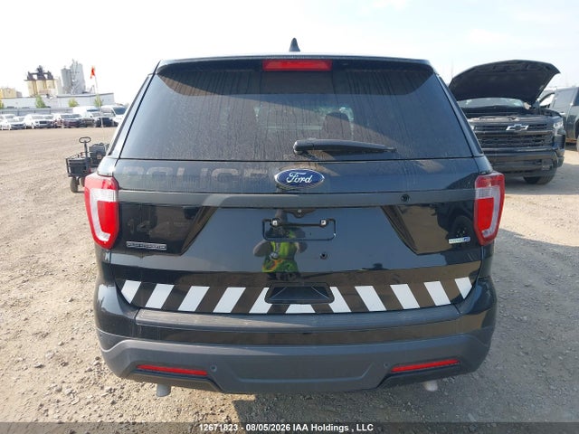 Ford Explorer Police Interceptor 2018 1FM5K8AR8JGA73987 Image 16