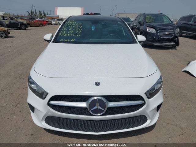 Aukcja sprzedaży 2019 Mercedes-benz A 250 4matic, vin: WDD3F4HBXKJ100294, numer aukcji: 12671825