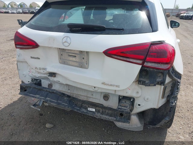 Aukcja sprzedaży 2019 Mercedes-benz A 250 4matic, vin: WDD3F4HBXKJ100294, numer aukcji: 12671825