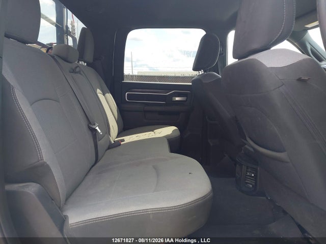 12671827 :رقم المزاد ، 3C63R3DL8RG409775 vin ، 2024 Ram 3500 Big Horn مزاد بيع