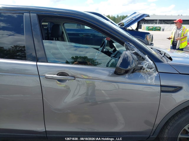 SALCR2BG9GH584797 Land Rover Discovery Sport Hse