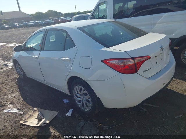 Toyota COROLLA LE 2018 2T1BURHE9JC974309 Image 3