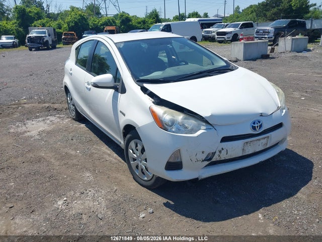 2012 Toyota Prius C მანქანა იყიდება აუქციონზე, vin: JTDKDTB32C1500603, აუქციონის ნომერი: 12671849