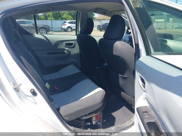 2012 Toyota Prius C მანქანა იყიდება აუქციონზე, vin: JTDKDTB32C1500603, აუქციონის ნომერი: 12671849