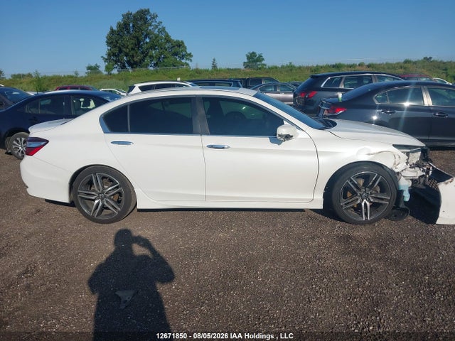 Aukcja sprzedaży 2017 Honda Accord Sedan, vin: 1HGCR2F56HA811679, numer aukcji: 12671850
