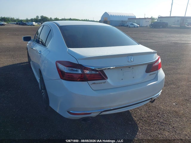 Aukcja sprzedaży 2017 Honda Accord Sedan, vin: 1HGCR2F56HA811679, numer aukcji: 12671850