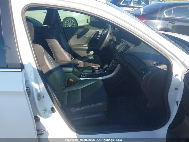 Aukcja sprzedaży 2017 Honda Accord Sedan, vin: 1HGCR2F56HA811679, numer aukcji: 12671850