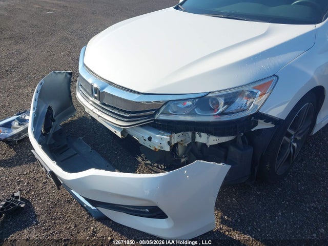 Aukcja sprzedaży 2017 Honda Accord Sedan, vin: 1HGCR2F56HA811679, numer aukcji: 12671850
