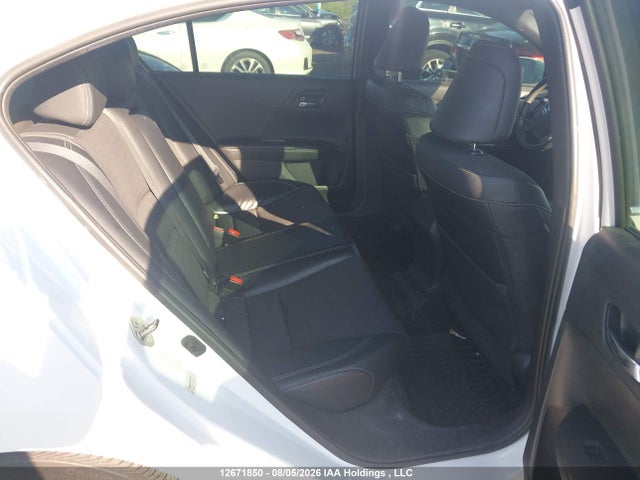 Aukcja sprzedaży 2017 Honda Accord Sedan, vin: 1HGCR2F56HA811679, numer aukcji: 12671850