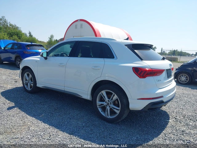 WA1EECF32M1103537 Audi Q3 45 Progressiv