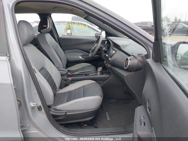 3N1CP5DVXRL492275 Nissan KICKS SR