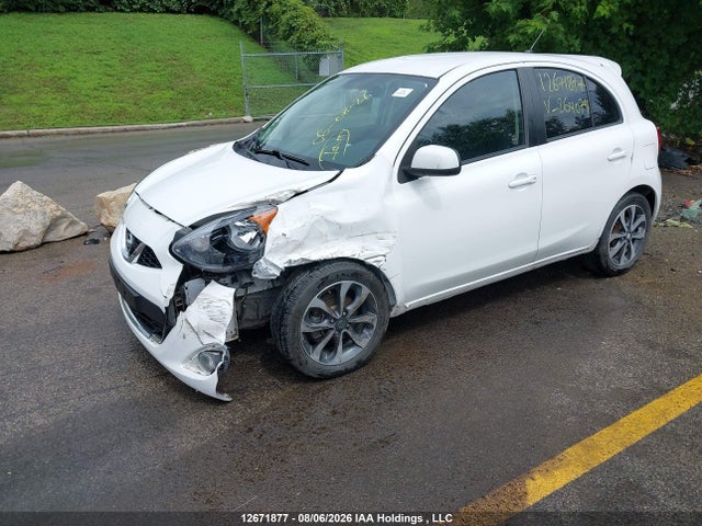 Nissan Micra 2017 3N1CK3CP5HL264074 Image 2