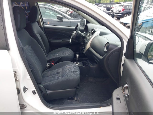 Nissan Micra 2017 3N1CK3CP5HL264074 Image 5