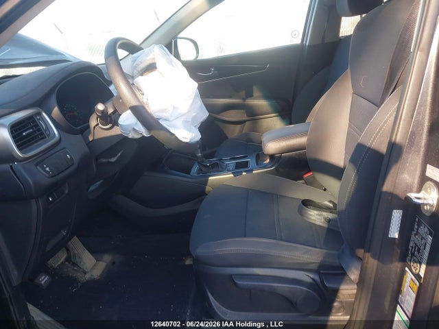2020 Kia Sorento 2.4l Lx/2.4l Lx+/3.3l Lx+ მანქანა იყიდება აუქციონზე, vin: 5XYPGDA39LG614733, აუქციონის ნომერი: 12640702
