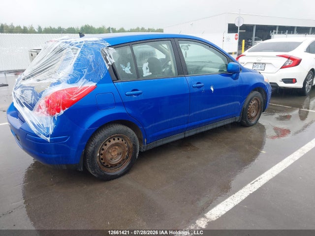 12661421 :رقم المزاد ، 3N1BC1CP0CL376996 vin ، 2012 Nissan Versa 1.8 S مزاد بيع