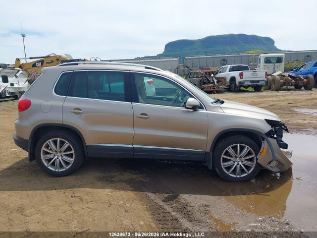 WVGJV7AX2GW001535 Volkswagen Tiguan Comfortline/highline/special Edition