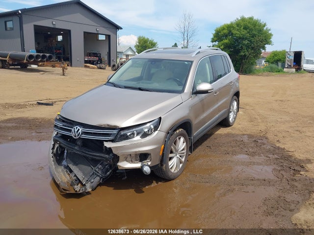 WVGJV7AX2GW001535 Volkswagen Tiguan Comfortline/highline/special Edition