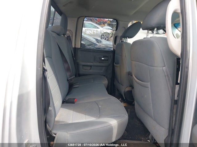 1C6RR7GT4ES130131 RAM 1500 Slt