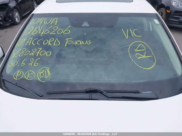 1HGCV1F95JA802700 Honda Accord Touring