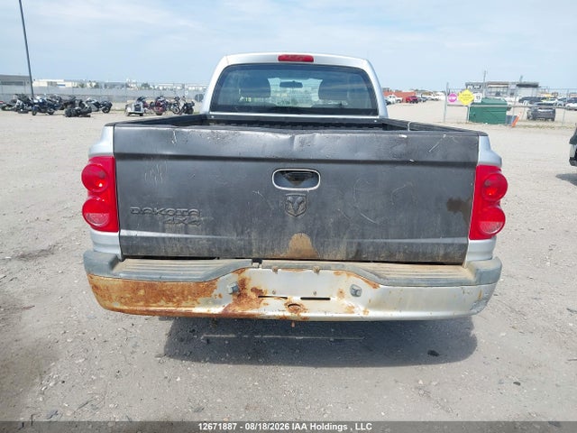 12671887 :رقم المزاد ، 1D7HW22K88S517080 vin ، 2008 Dodge Dakota St مزاد بيع