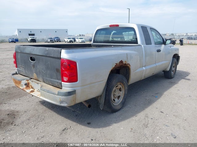 12671887 :رقم المزاد ، 1D7HW22K88S517080 vin ، 2008 Dodge Dakota St مزاد بيع