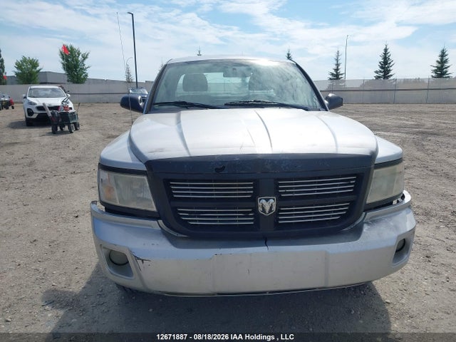 12671887 :رقم المزاد ، 1D7HW22K88S517080 vin ، 2008 Dodge Dakota St مزاد بيع