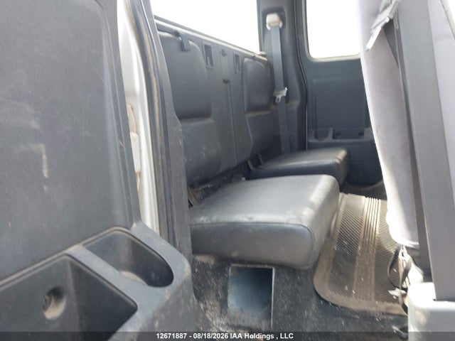 12671887 :رقم المزاد ، 1D7HW22K88S517080 vin ، 2008 Dodge Dakota St مزاد بيع