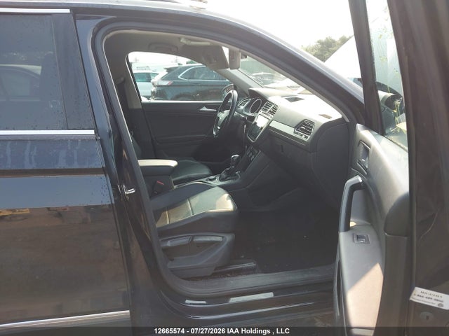 3VV2B7AX4JM166786 Volkswagen Tiguan Comfortline
