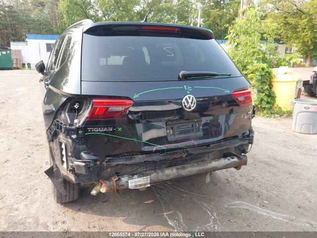 3VV2B7AX4JM166786 Volkswagen Tiguan Comfortline